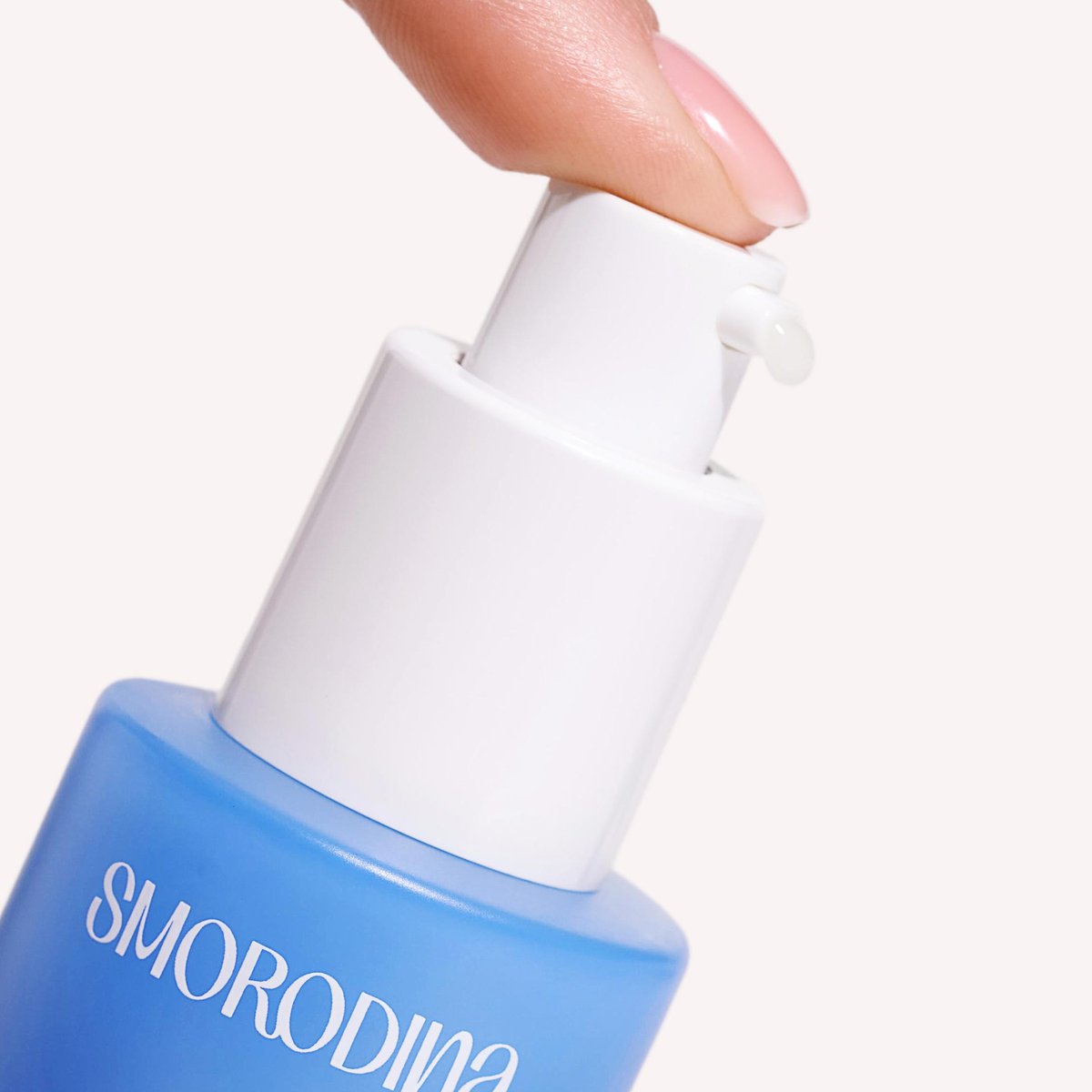 SmoRodina Hidratantni gel za kožu oko očiju sa ceramidima i hijaluronskom kiselinom, 30 ml | VESNA.RS