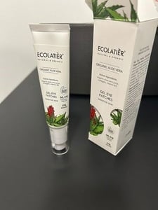 ECOLATIER Gel za flastere za područje ispod oka Organic Aloe Vera, 30 ml | VESNA.RS