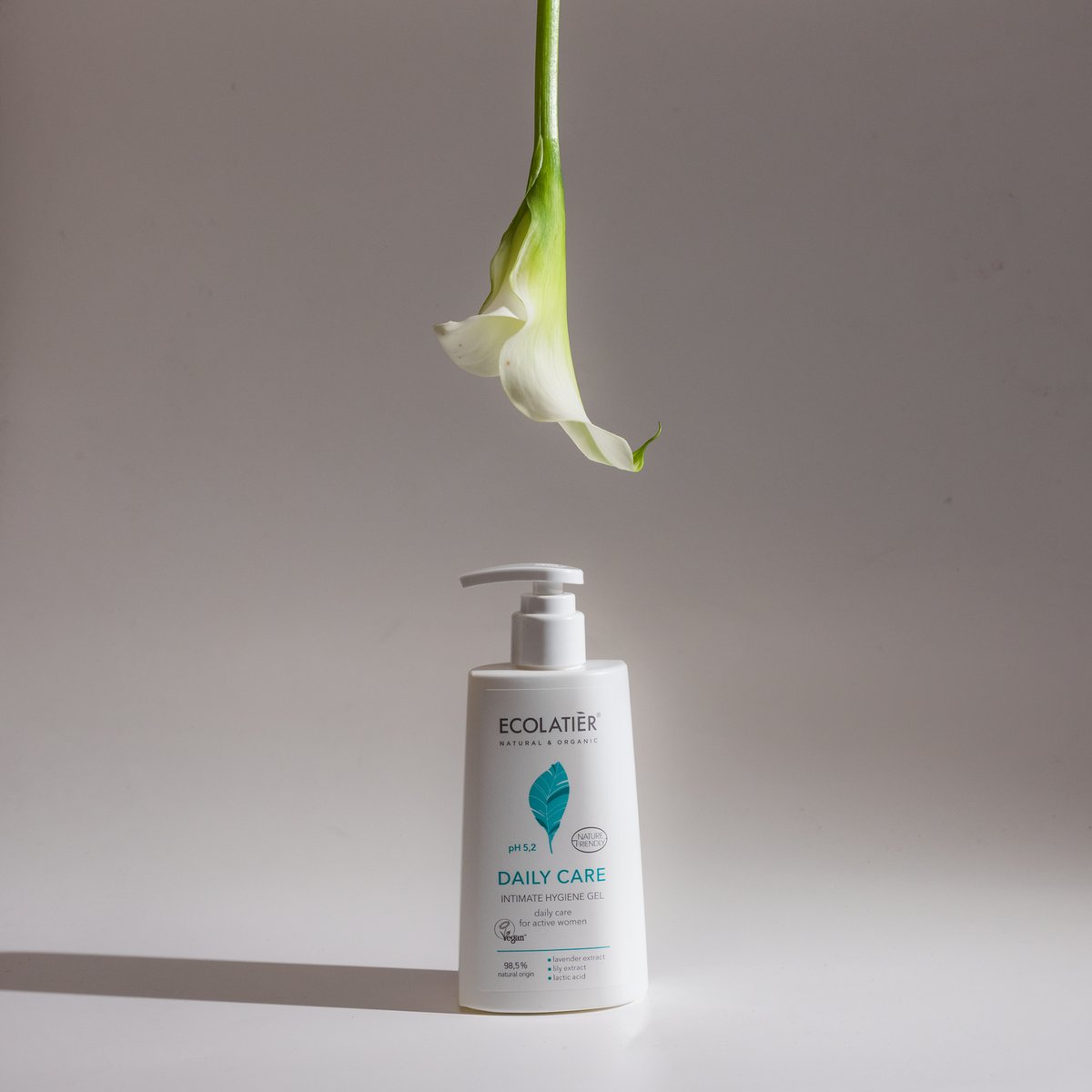 ECOLATIER INTIMATE CARE Gel za intimnu higijenu Svakodnevna nega, 250 ml | VESNA.RS