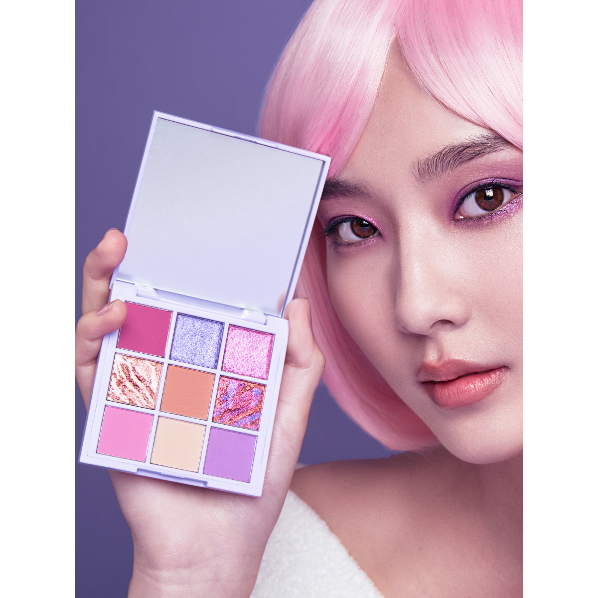 B.COLOUR Paleta senki za oči
