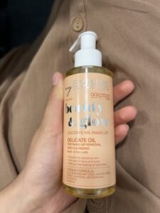EVELINE Beauty & Glow – Ulje za čišćenje lica i skidanje šminke, 145 ml | VESNA.RS
