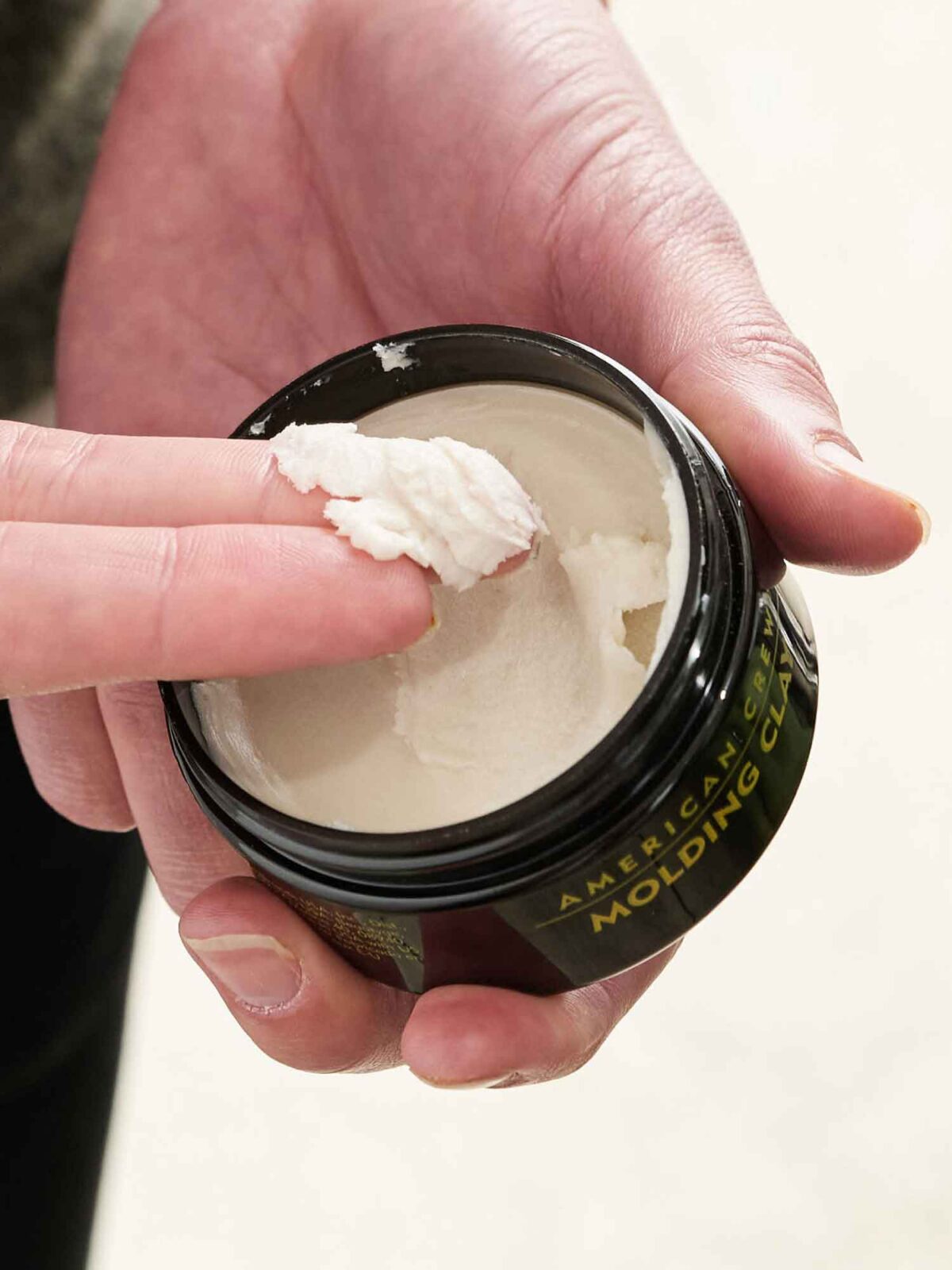 American Crew Glina za modeliranje kose Molding clay, 85 g | VESNA.RS