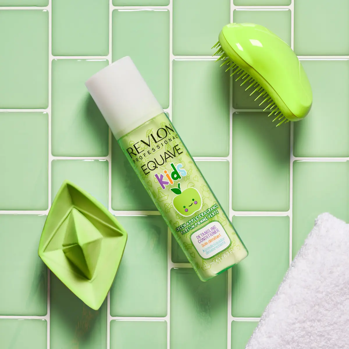 Revlon Professional EQUAVE KIDS Dečiji kondicioner sa aromom jabuke, 200 ml | VESNA.RS
