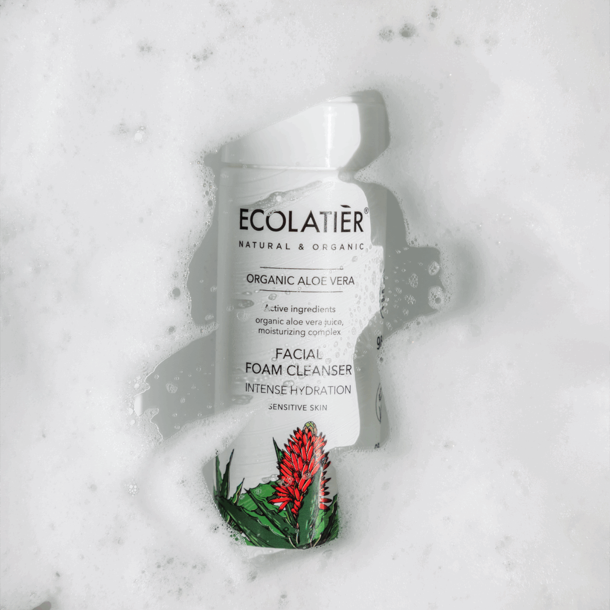 ECOLATIER Pena za čišćenje lica Organic Aloe Vera, 150 ml | VESNA.RS