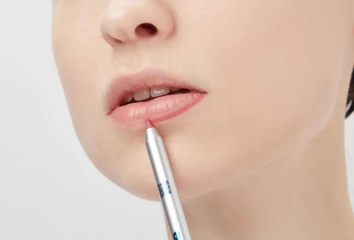 CAPSULE SuperStay olovka za usne